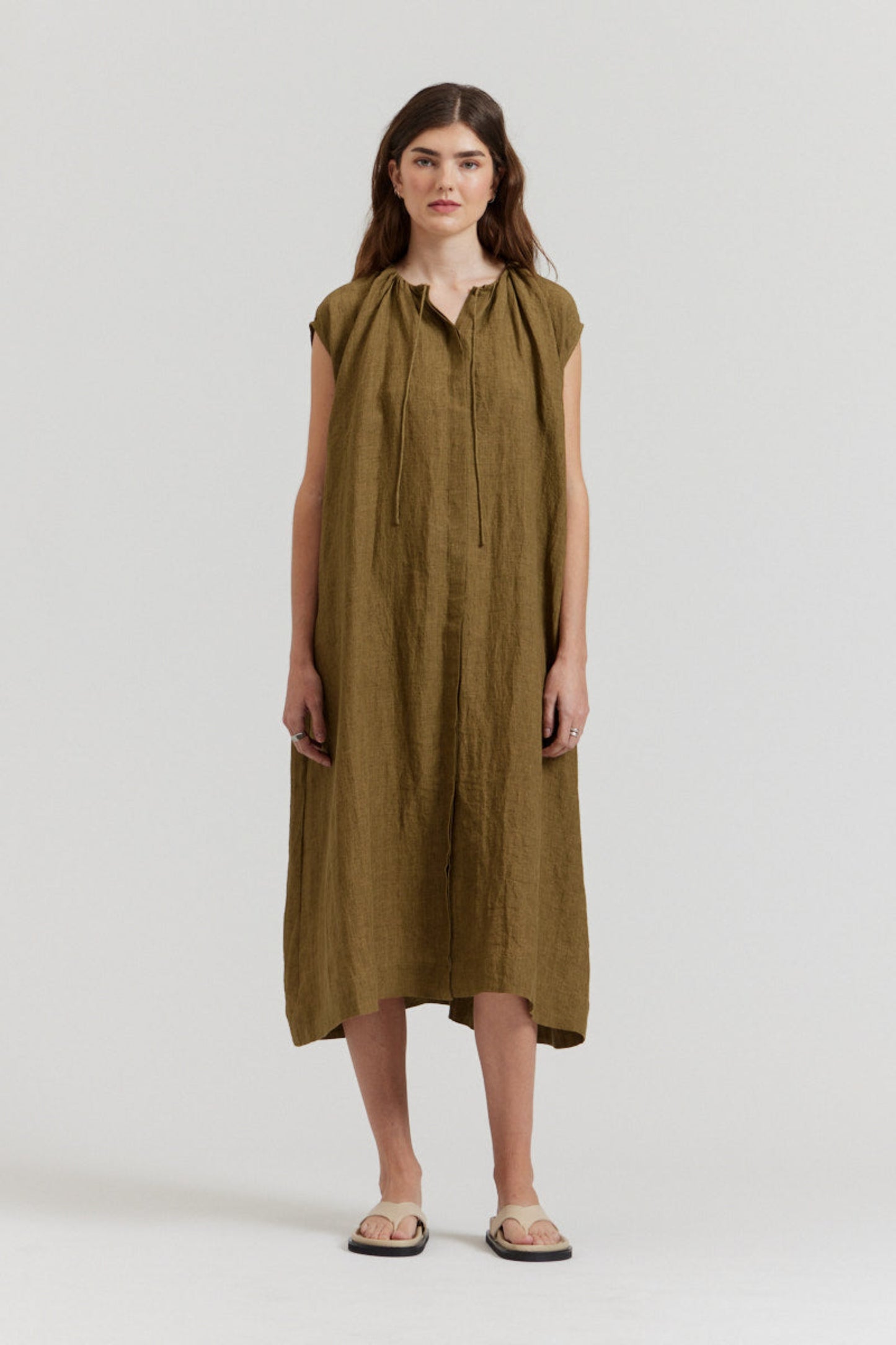 relaxed linen midi dress women's spring fashion outfit