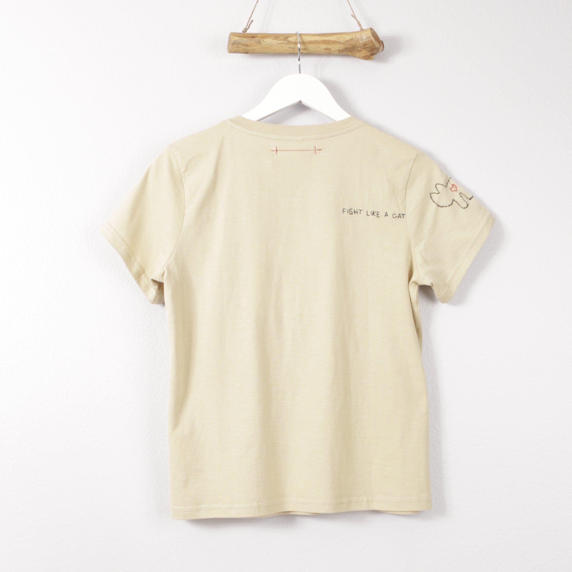 cats with a heart t-shirt beige short sleeve t-shirt 