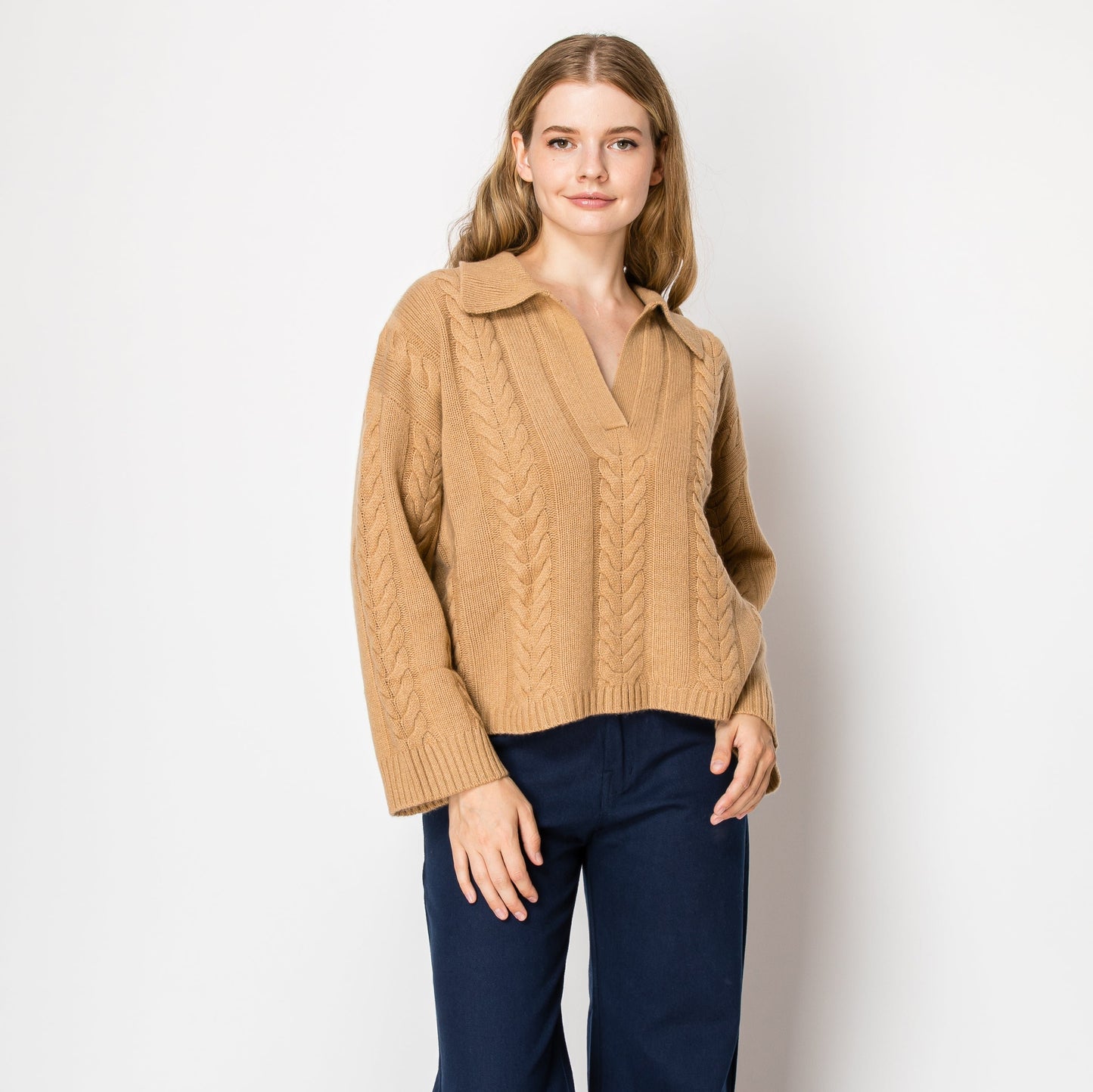 beige cable knit sweater fall trend 