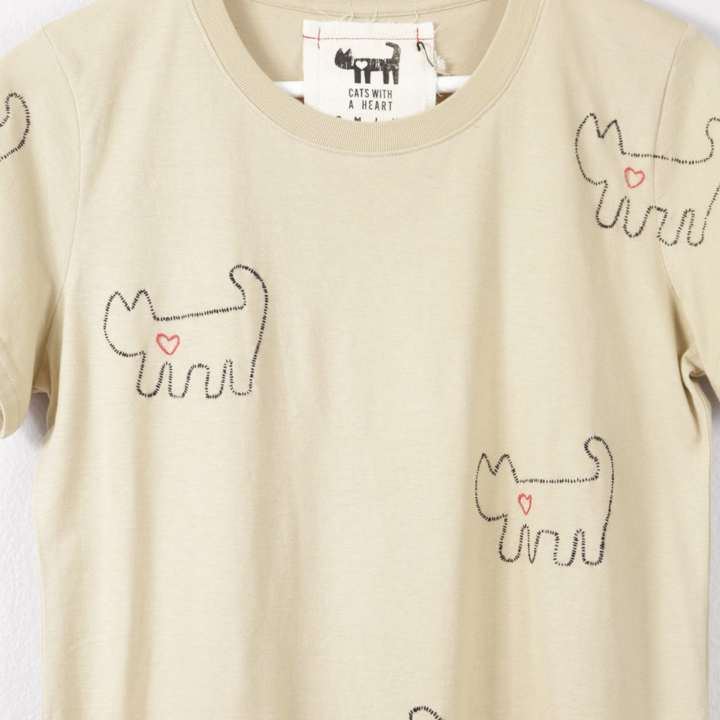 sand color t-shirt with cat embroidered cats with a heart short sleeve crewneck tee