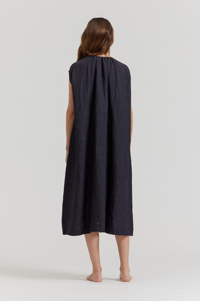 boxy midi dress for spring in linen navy color